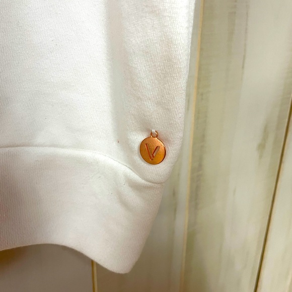 NWT Livi White Pink Ombre Strings V Neck Short Sleeve Hooded Sweatshirt Sz 22/24 - Picture 5 of 5